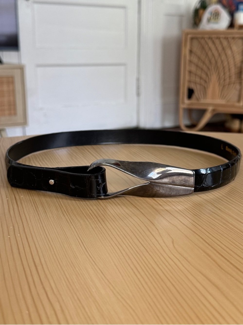Sandy Duftler Designs Silvertoned Loop Belt Black Patent Croco Leather Belt M 30